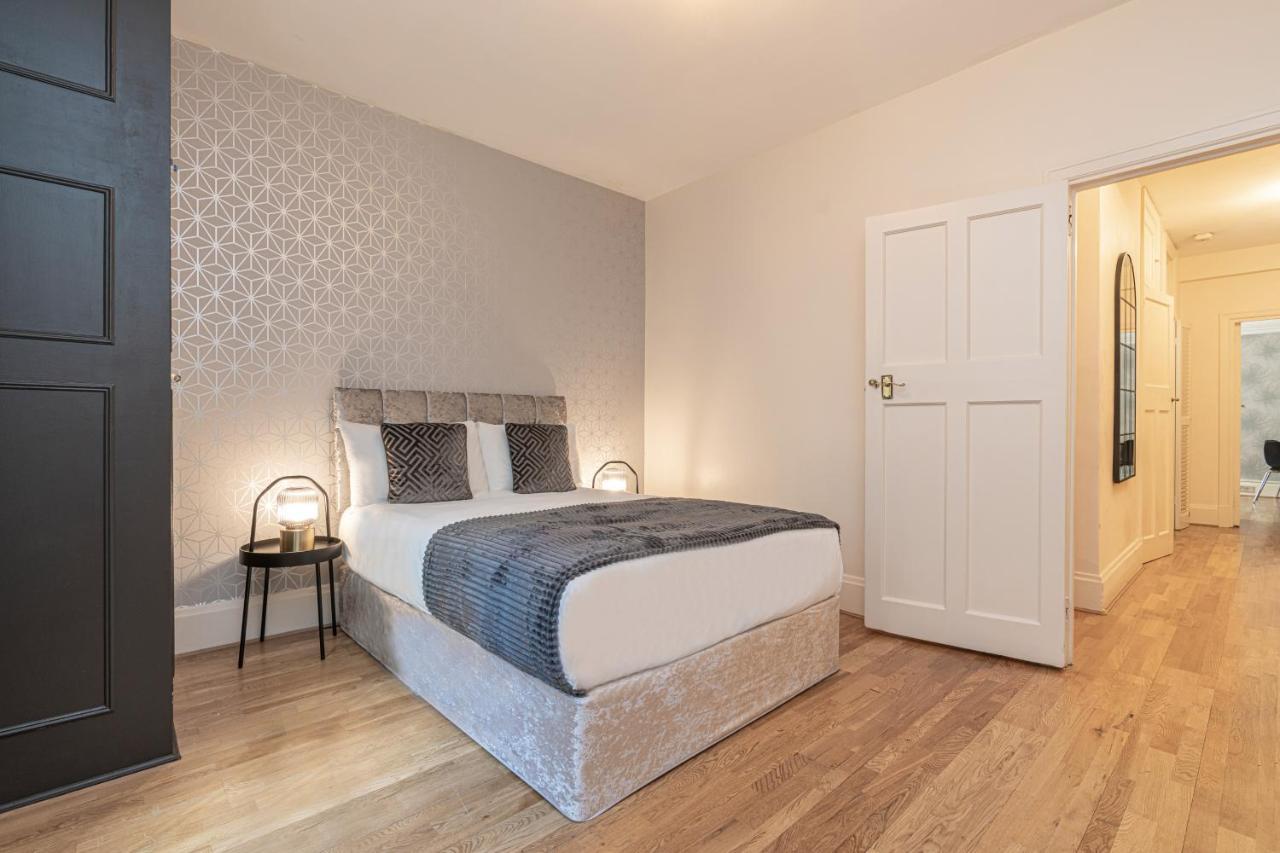 Charming 2 Bedroom Flat In Kensington High Street London Luaran gambar