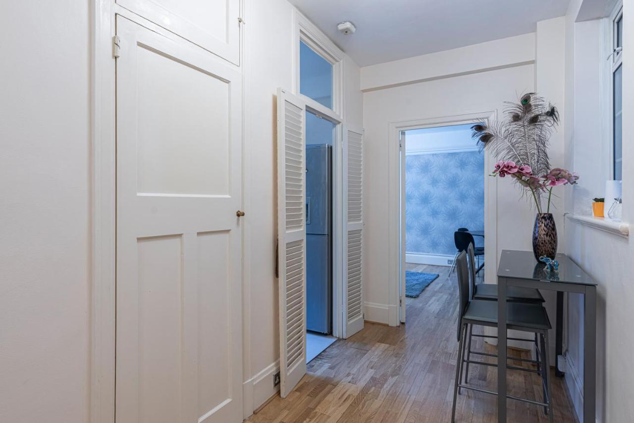 Charming 2 Bedroom Flat In Kensington High Street London Luaran gambar